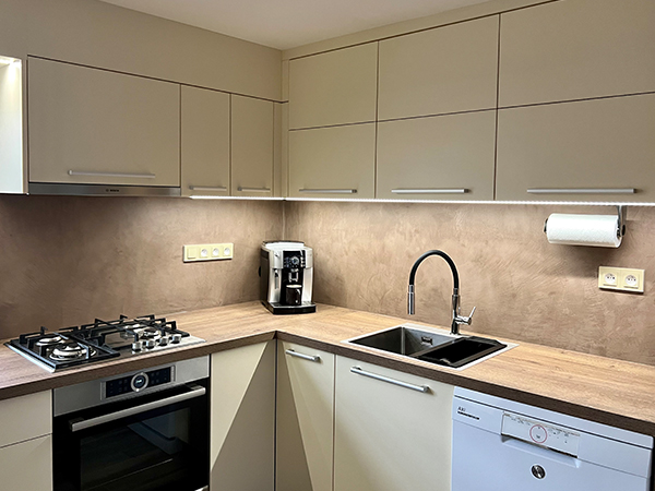 Realizace betonové stěrky - Villidecor.cz